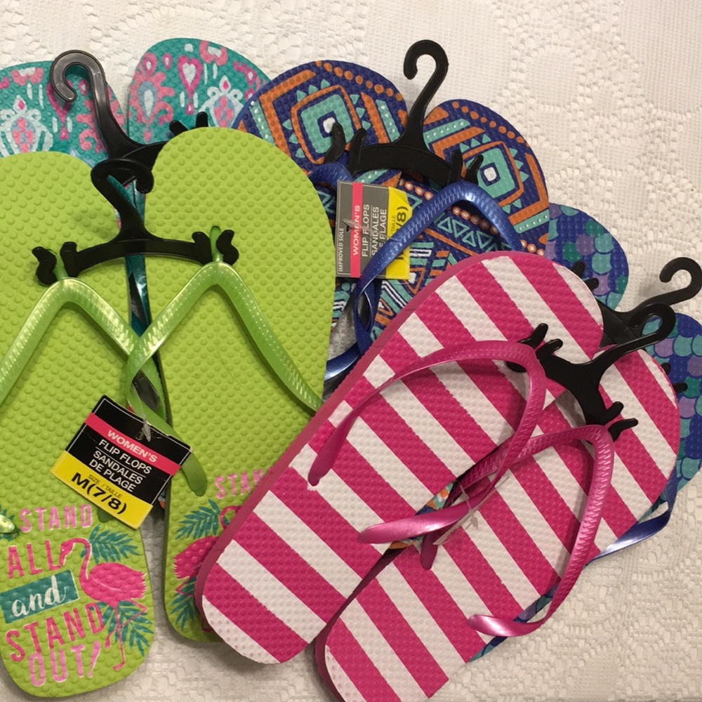 Lot of 5 Flip Flops all size 7/8